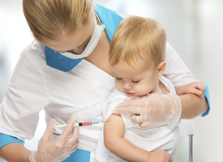 Вакцинация ребенка